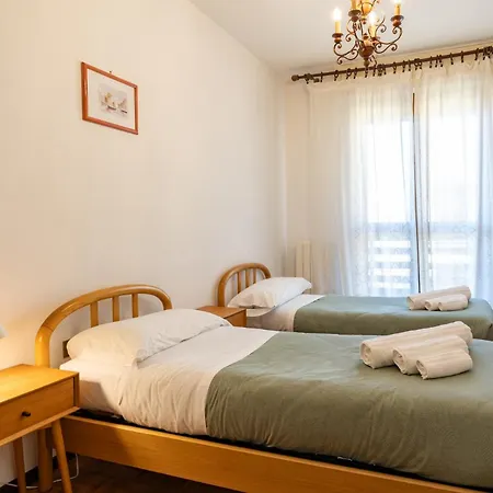 Renzo E Lucia Apartment